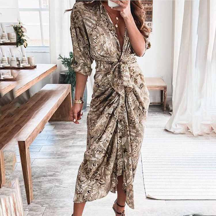 Women's Elegant Pleated V-Neck Long Sleeve Winter Dress