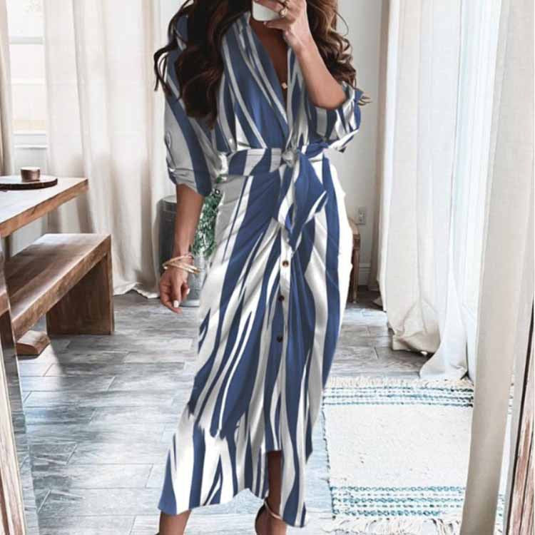 Women's Elegant Pleated V-Neck Long Sleeve Winter Dress